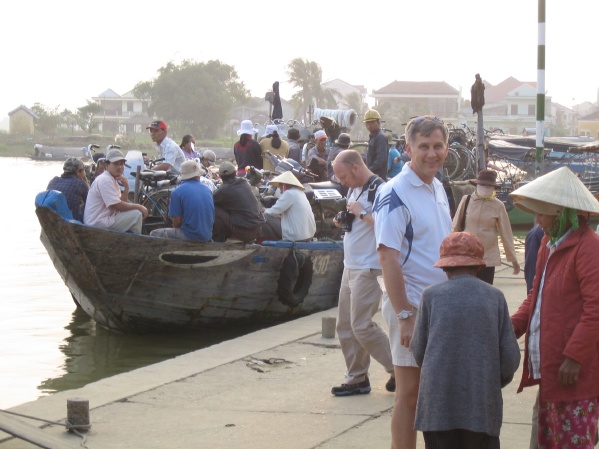 Hoi An Vietnam - City Walk